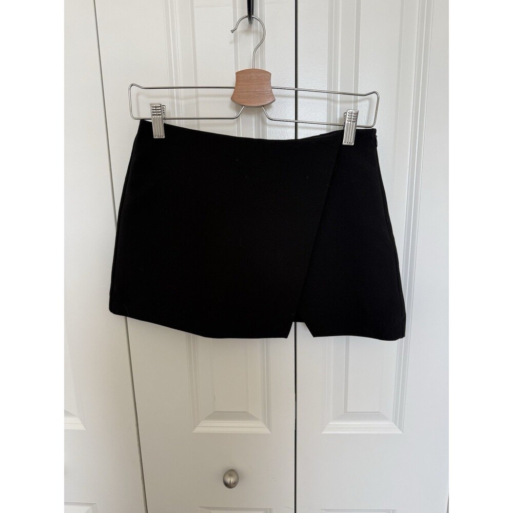 Zara Women’s Asymmetrical Skort Black Size Small